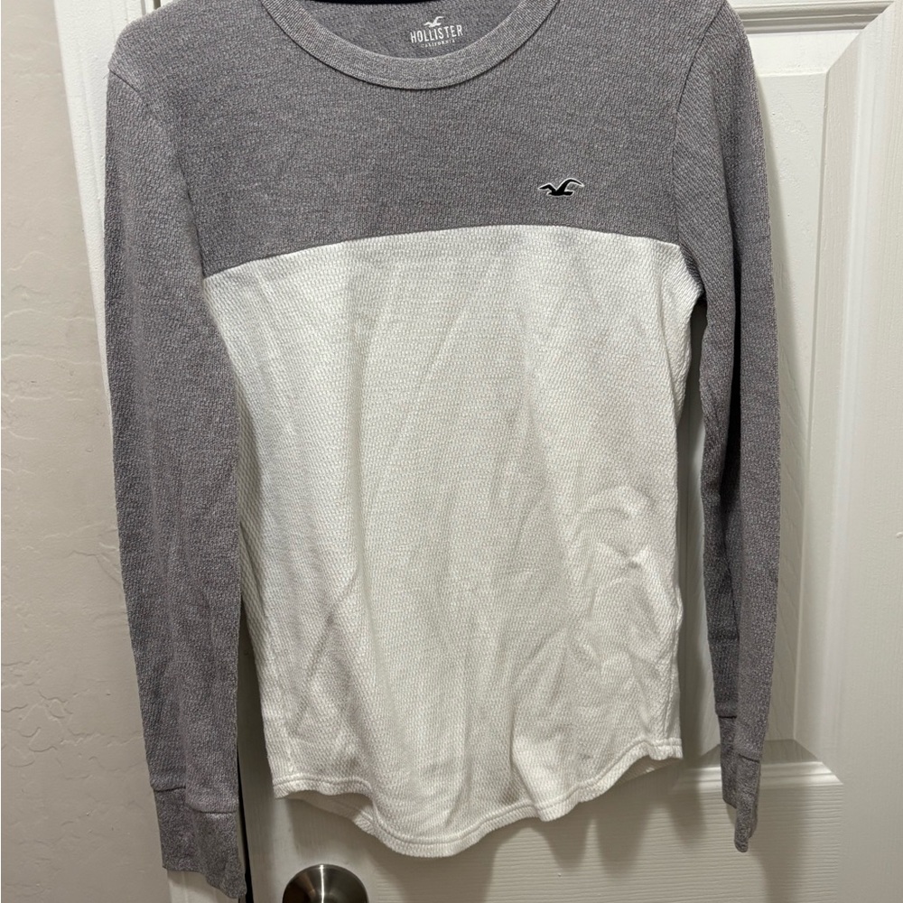 Hollister Gray Knit Sweater